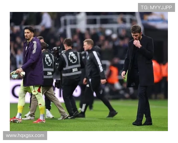 范德萨警告卡里克：启用7400万曼联球员是错误